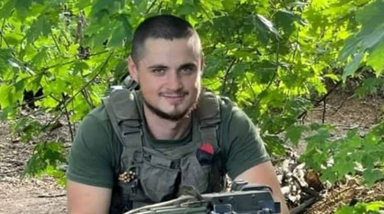 Працював на комбінаті та любив футбол: поблизу Бахмута загинув жовтоводець Віктор Проценко
