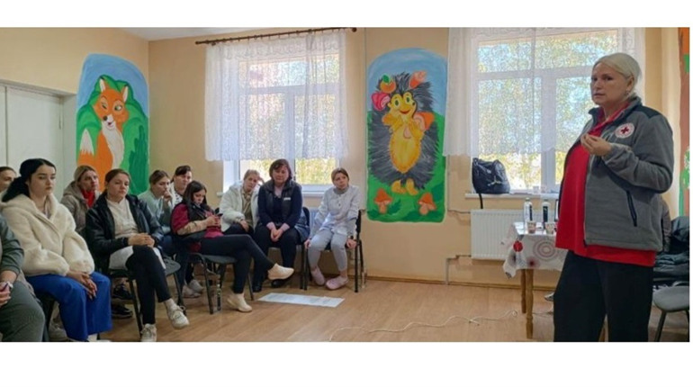 Медпрацівники і медпрацівниці Захарівської лікарні вчилися надавати першу психологічну допомогу
