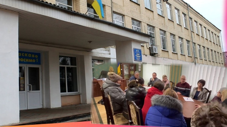 Освітня реформа чи ліквідація? Що чекає на п'ятихатські школи