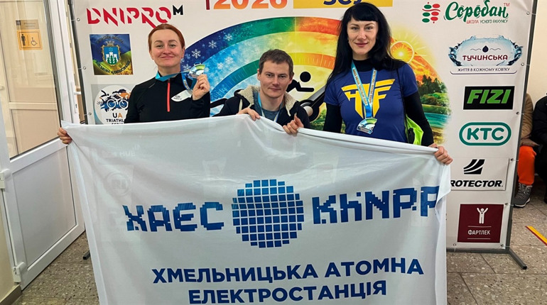 Нетішинські атомники - серед призерів благодійних змагань «Amber Indoor Triathlon»