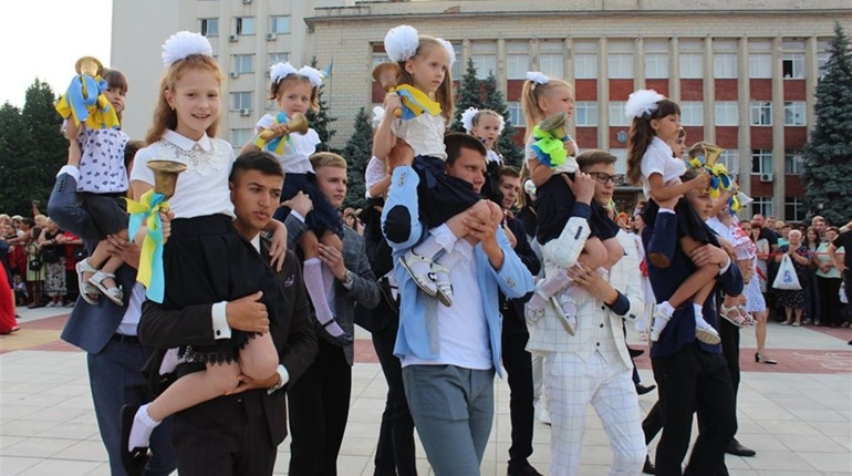 Де і як уманські школярі відсвяткують свій випускний