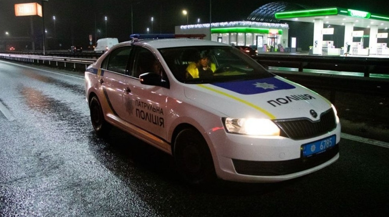 На Хмельниччині поліцейські сповіщатимуть про повітряну тривогу через гучномовці