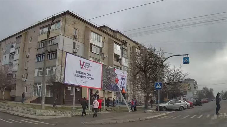 Як росіяни наживаються на жителях Нової Каховки