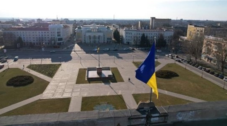 Колективний «одобрямс»: Херсонська обласна рада підтримала план перемоги Президента
