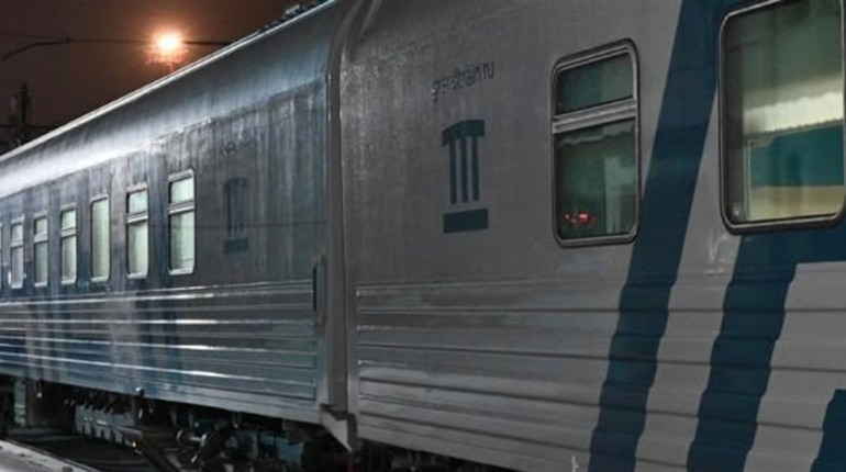 На новорічні свята росіяни планують пустити додаткові потяги до Криму: відомі напрямки