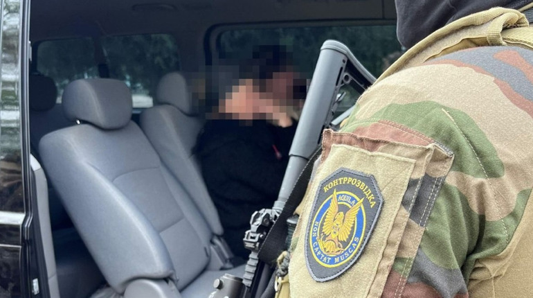 Дев’ятьох колаборантів затримала СБУ на Херсонщині — вони входили до окупаційної виборчої комісії