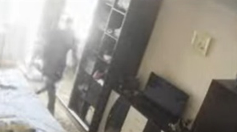 Підкидали вибухівку та вимагали гроші: суд розгляне справу херсонських правоохоронців (відео)