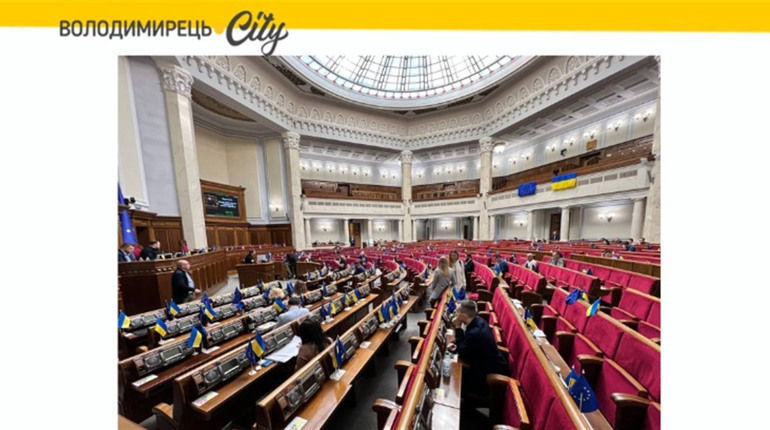 Демобілізації та збільшення зарплати військовим ЗСУ не буде. Прийнято законопроєкт про мобілізацію