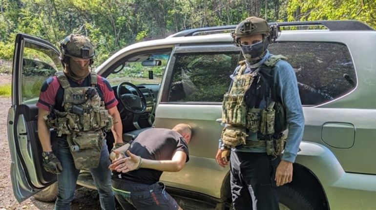 В Шосткинському районі затримали зрадника