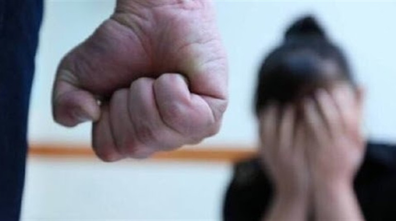 На Глухівщині чоловіку присудили громадські роботи за побиття жінки