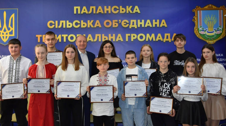12 обдарованих учнів із територіальної громади на Уманщині отримуватимуть стипендію
