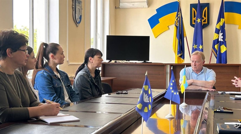 У Біляївці починають громадське обговорення щодо перейменування ліцею №1 на честь Володимира Калмика