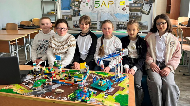 У Барі команда ліцею №3 перемогла на фестивалі FIRST LEGO League Explore