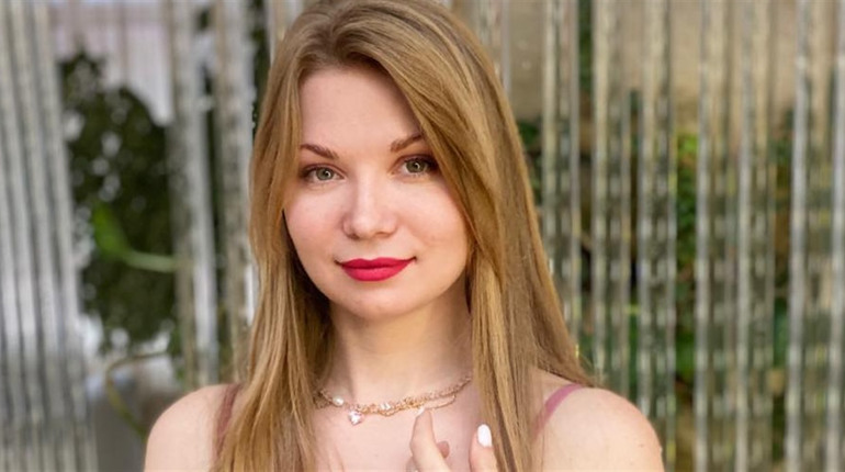 Випускниця Глухівської школи мистецтв отримала стипендію Президента України