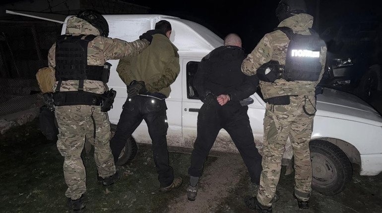 Затримано групу осіб "на гарячому", які обкрадали агропідприємства на Кіровоградщині: що відомо