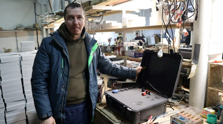 Необхідно позбавити ворога переваги в повітрі: первомайці з «Південної Гарди» збирають кошти на РЕБ