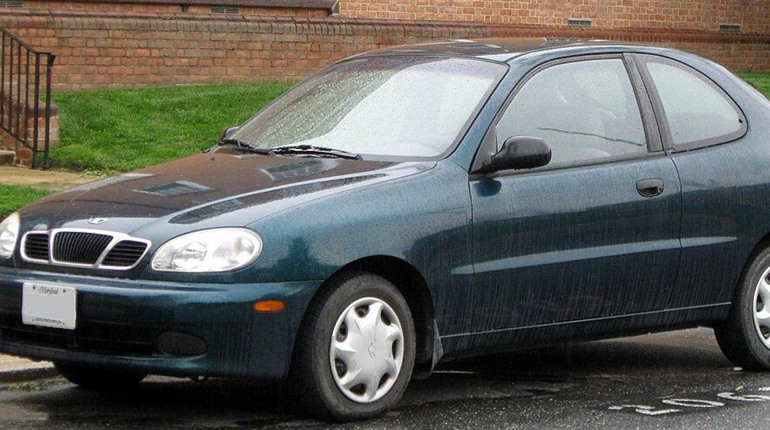 Чи можуть автомобільні фари врятувати життя