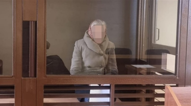 Вигулювала собак і коригувала удари: СБУ затримала зрадницю в Одесі