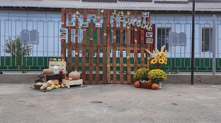 Із січня 2026 року українським вчителям підвищать зарплати на 30%