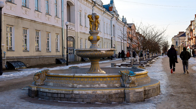 Глухів в очікуванні весни. Прогулянка вулицями міста