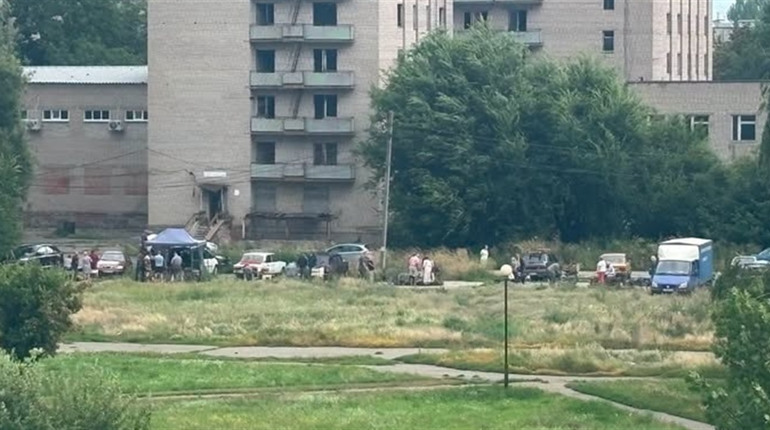«Не проти платити, але дайте умови»: торговці скаржаться на нове місце торгівлі біля ринку «Джина»