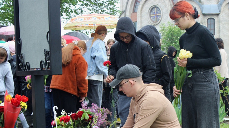 У Великому Молодькові відкрили меморіальні стели трьом полеглим Захисникам