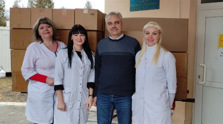 Менська лікарня отримала допомогу від благодійної організації «Міжнародний фонд «Без кордонів»