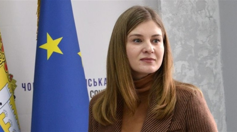 У Чорткові керувати справами виконкому буде внутрішньо переміщена особа із Запоріжжя