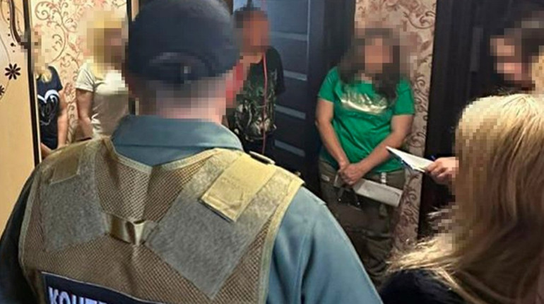 У Глухові затримали жінку, яка «зливала» фсб росії інформацію про українських військових та прильоти