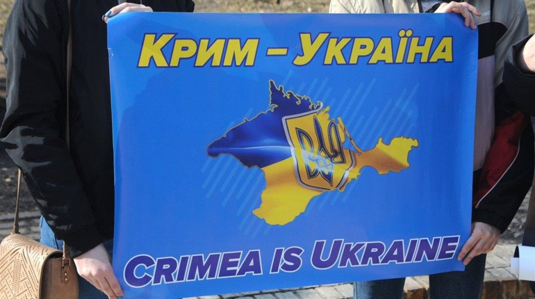 Херсонські депутати звернуться до Президента, Прем'єра та Верховної ради щодо Криму. Про що саме?
