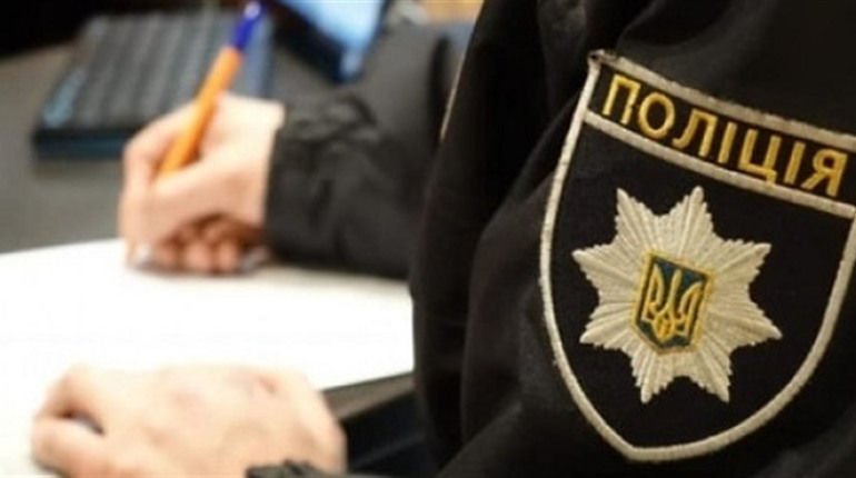 На Кременеччині нетверезий водій пропонував поліцейським 10 тисяч гривень