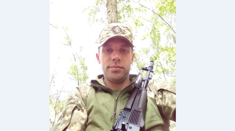 Рятуючи життя побратимів на Донецькому напрямку, загинув Захисник з Прилуччини Олександр Дерев'янко