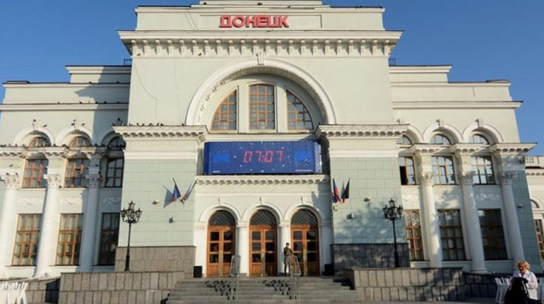 Жителів “ДНР” закликають готуватися до евакуації в Росію. Вже розроблено маршрути втечі