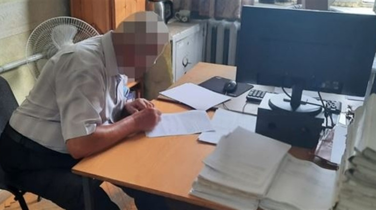 Судитимуть колишнього сільського голову Острова. Звинувачують у незаконній передачі землі на 2,7 млн