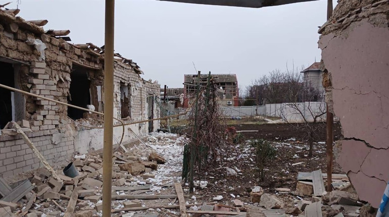Загарбники масовано обстріляли Херсон: є поранені, одній з постраждалих відірвало руку