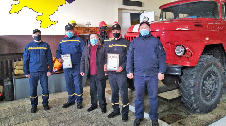 У Рафалівці відзначили рятувальників
