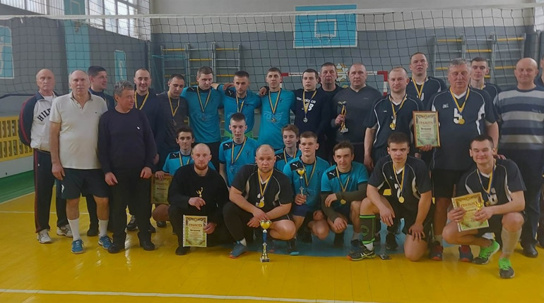 Чемпіонат Глухівської громади з волейболу. Яка команда перемогла?