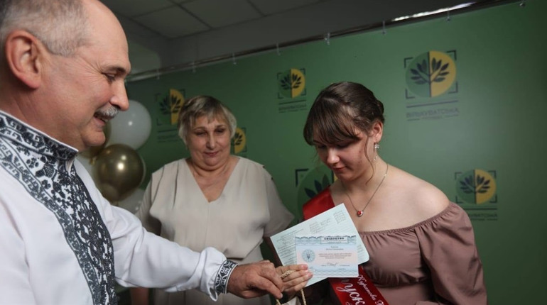 У Вільхуватській громаді відбувся перший випускний після початку великої війни