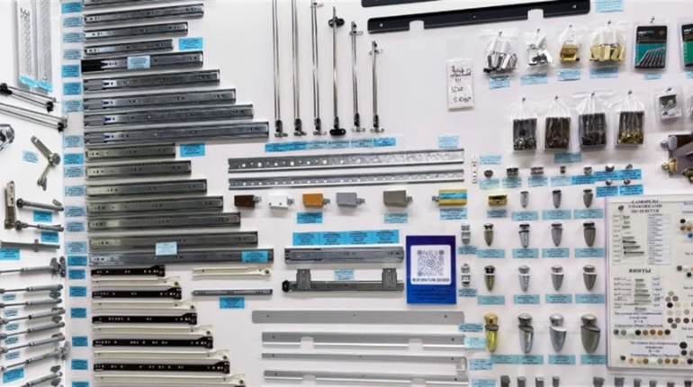 На що звернути увагу при замовленні мебелвої фурнітури онлайн?