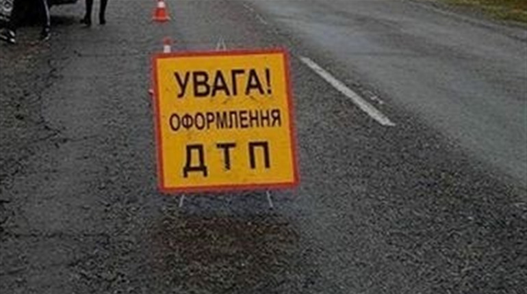 Поліція розшукує свідків смертельної  автопригоди у Брусниці