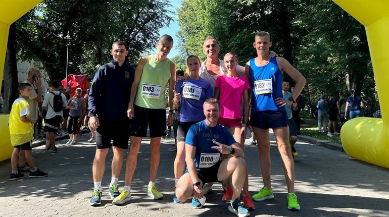 Червоноградська громада – чемпіон обласних спортивних змагань з легкоатлетичного кросу