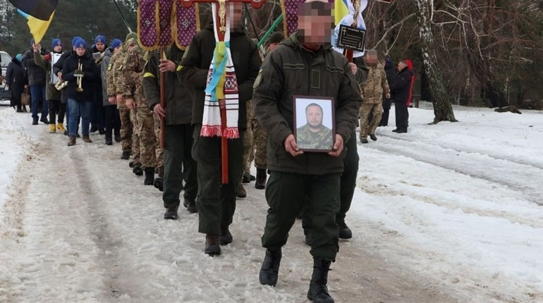 Інсульт дорогою в частину – Заболоття попрощалось з захисником