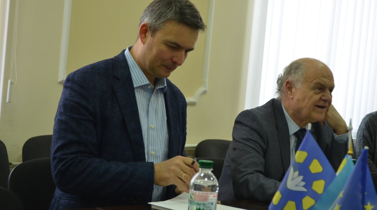 Грецька компанія допомагатиме Біляївці в інвестиційному проекті: він вирішить проблему каналізування