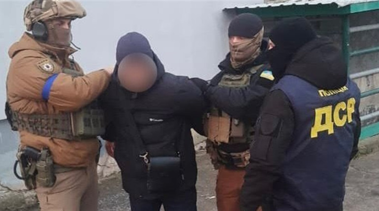У справі колабораційної діяльності на Центральному ринку Херсона затримали двох осіб