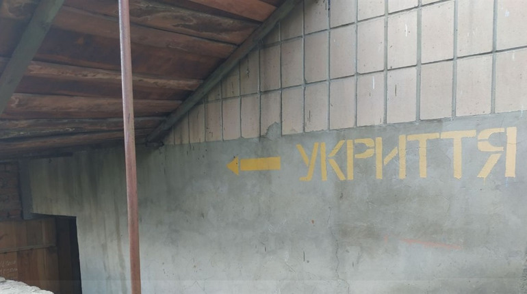 Будують і ремонтують, але стан укриттів на Гадяччині залишається критичним
