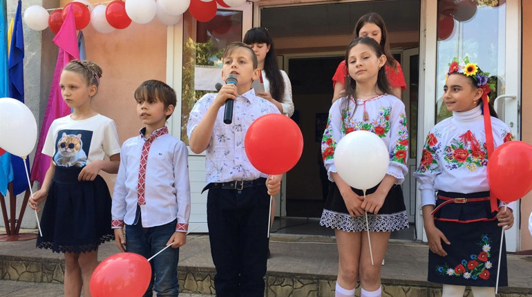 Випуск 2021: яким він був у школярів та вихованців садочків міста та району. Фотопідбірка