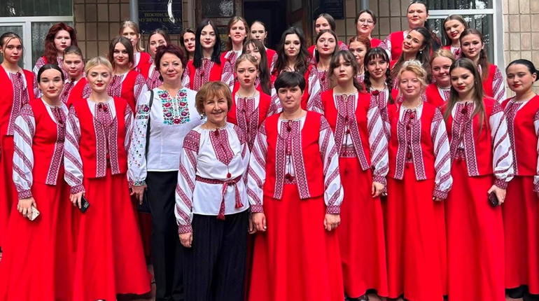 Хор Ніжинського коледжу культури і мистецтв здобув найвищу нагороду на престижному конкурсі в Італії