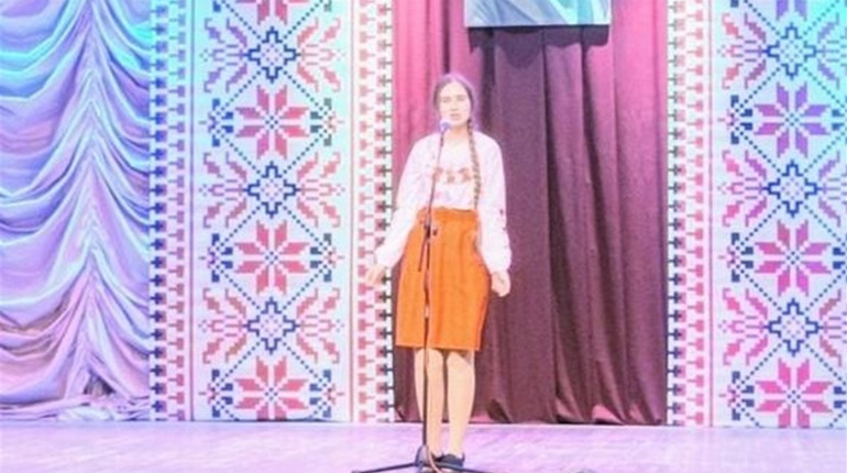 З Кобзаревими думами