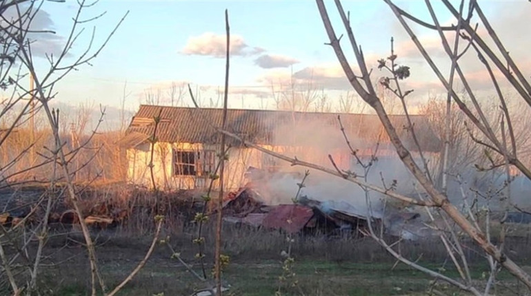 Дрони вдарили по підприємству й житлу: на Куп’янщині поранено 59-річного чоловіка