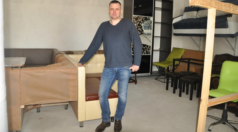 Відремонтувати старі меблі, чи замовити нові ексклюзивні можна в "Майстерні АЯ"  